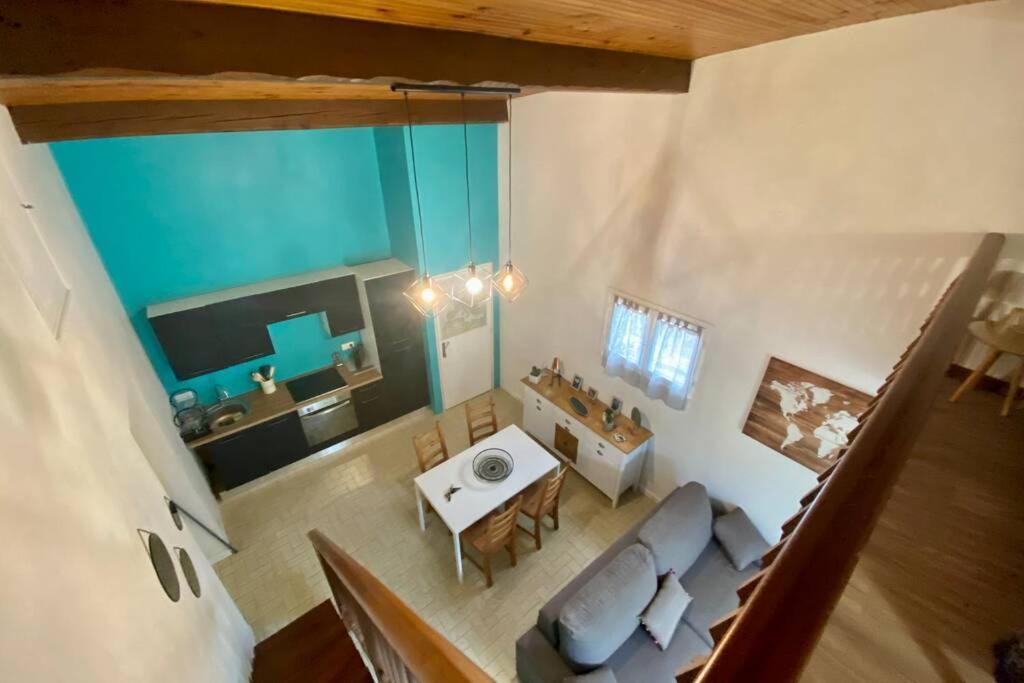 Appartement Au calme avec vue magnifique à Saint Maximin Extérieur photo