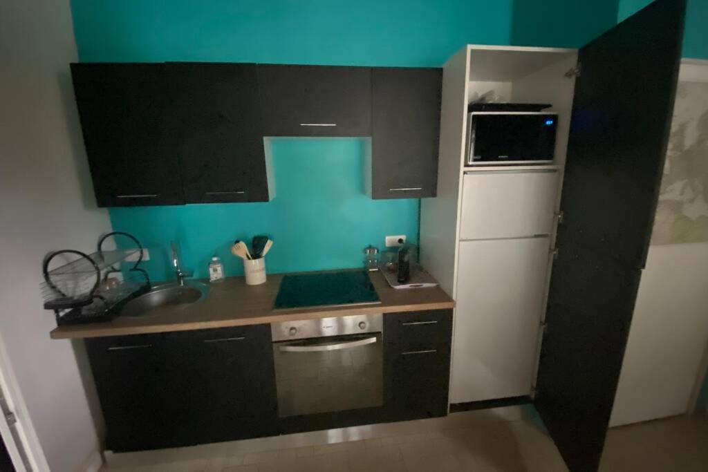 Appartement Au calme avec vue magnifique à Saint Maximin Extérieur photo