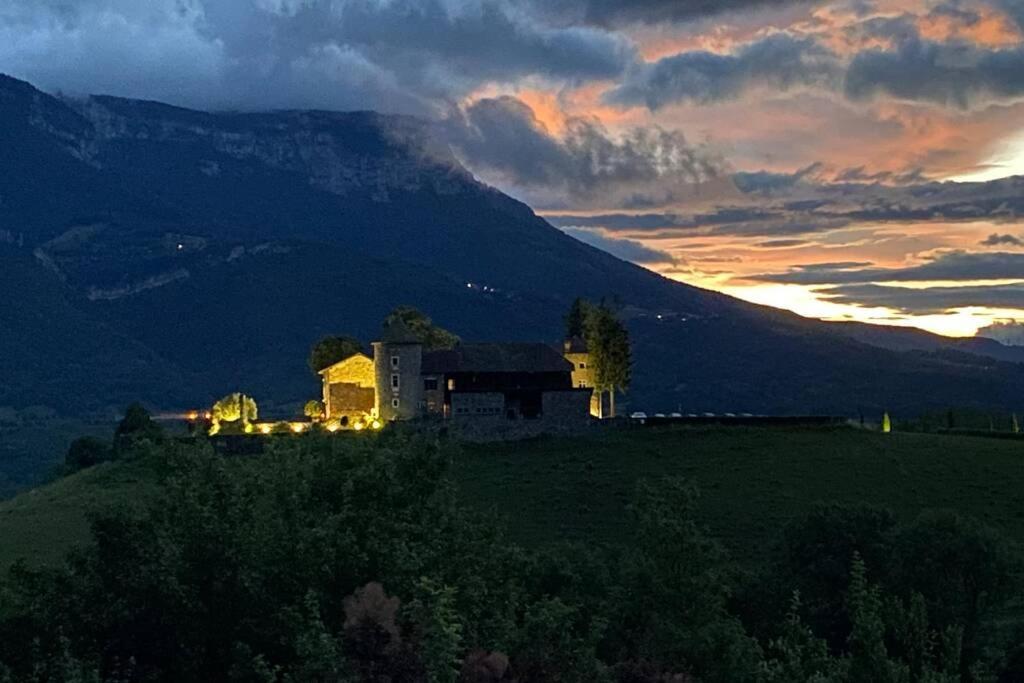 Appartement Au calme avec vue magnifique à Saint Maximin Extérieur photo